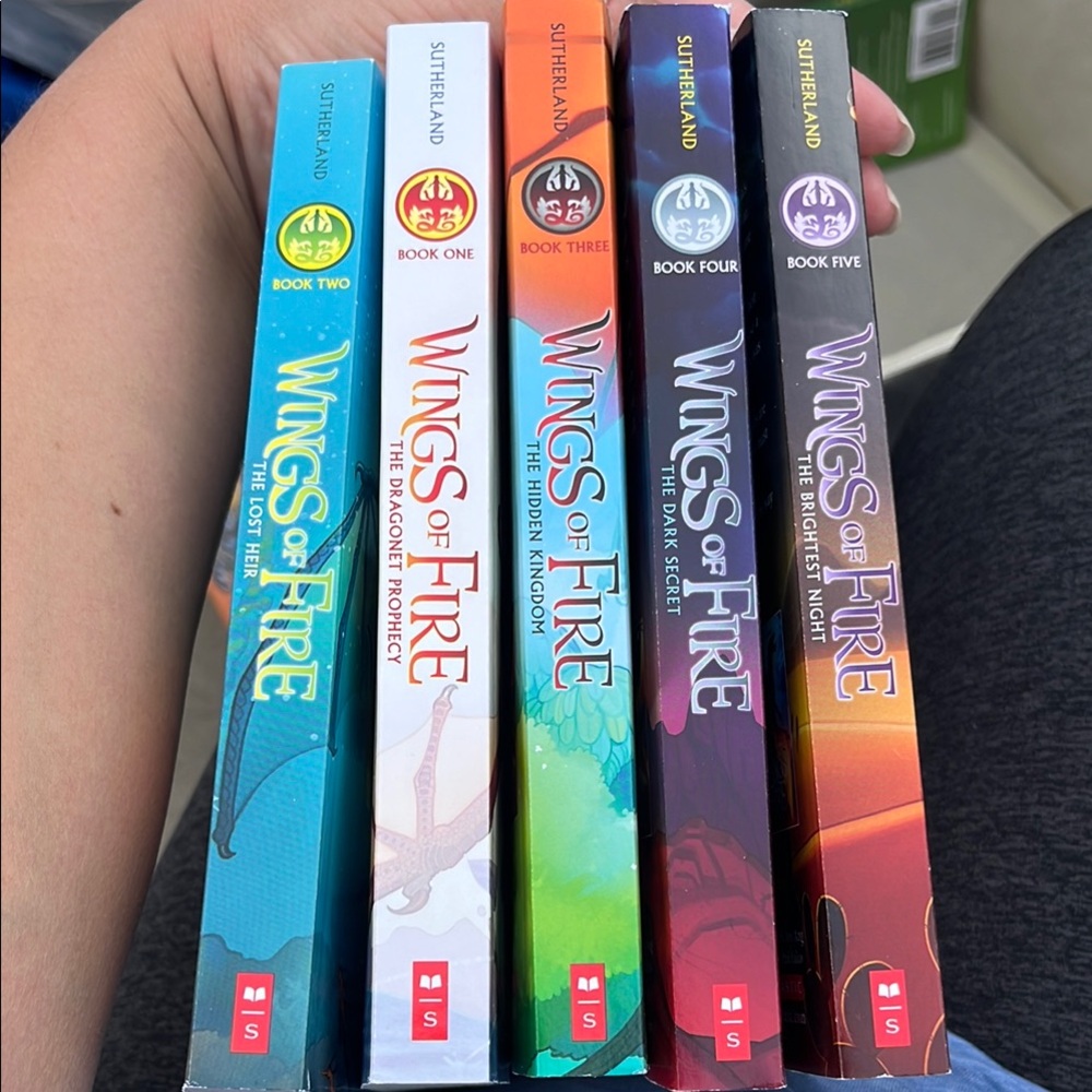 Wings of Fire Book Set